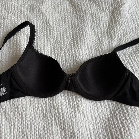 Victoria’s Secret Body by Victoria Lined Demi Bra Black 32B - Picture 7 of 8